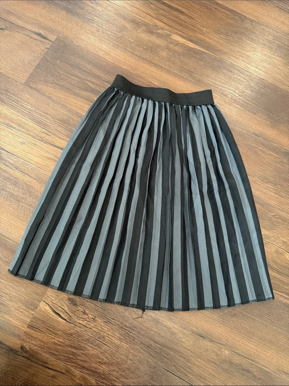 Girl’s Wednesday Adam’s Costume Size XL